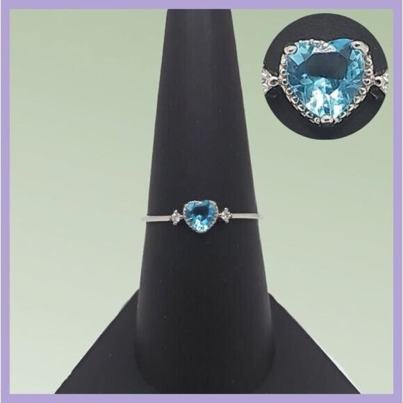Heart-Shaped Blue CZ Silver Ring Size 8 (NWOT) - Picture 1 of 4